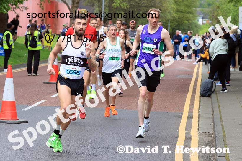 Gateshead Half Marathon and 10k, 2024 Gateshead Marathon, Half Marathon and 10k, Gateshead Stadium.  Photo: David T. Hewitson/Sports for All Pics